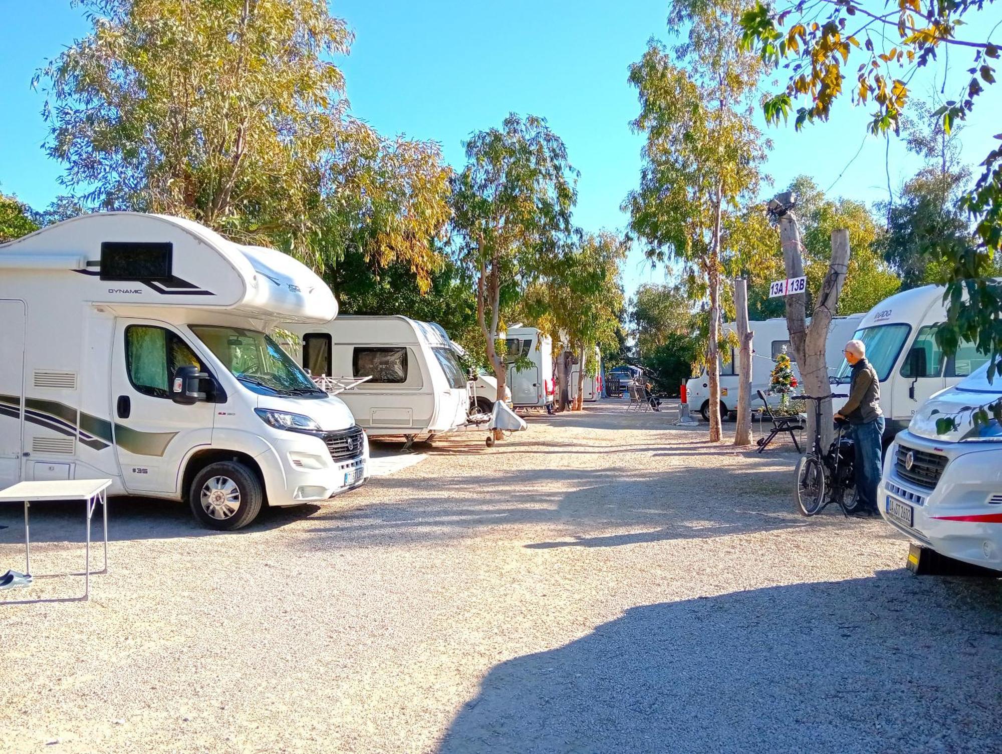 ホテル Camping La Naranja ガンディア エクステリア 写真